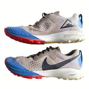 Nike Zoom Terra Kiger 5 Trail Running Shoes - Womens Size 8.5 AQ2220-200